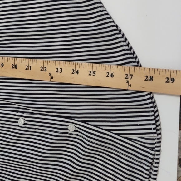 H&M oversized Dress Shirt - Picture 8 of 10